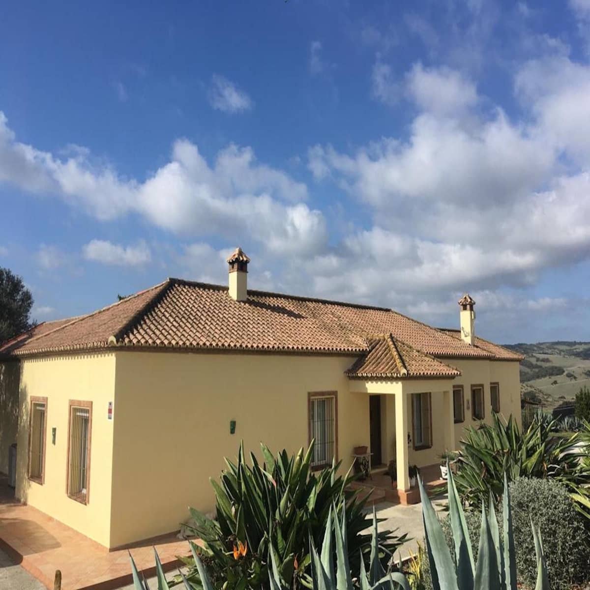 6 Zimmer Villa zu verkaufen in San Martin del Tesorillo mit Pool - 1.900.000 € (Ref: 10076686)