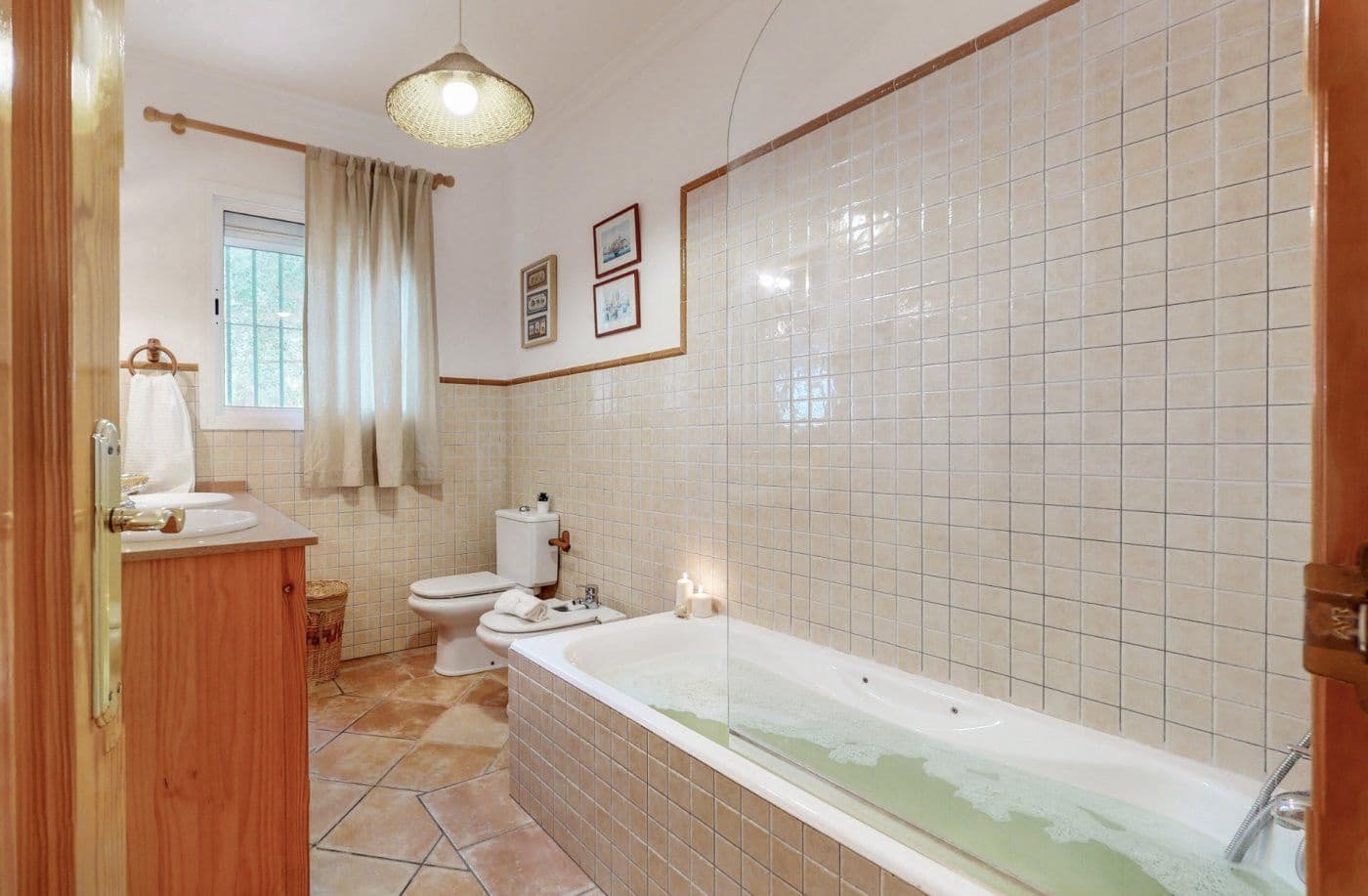 6 Zimmer Villa zu verkaufen in San Martin del Tesorillo mit Pool - 1.900.000 € (Ref: 10076686)
