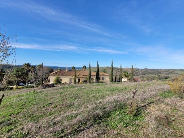 6 Zimmer Villa zu verkaufen in San Martin del Tesorillo mit Pool - 1.900.000 € (Ref: 10076686)