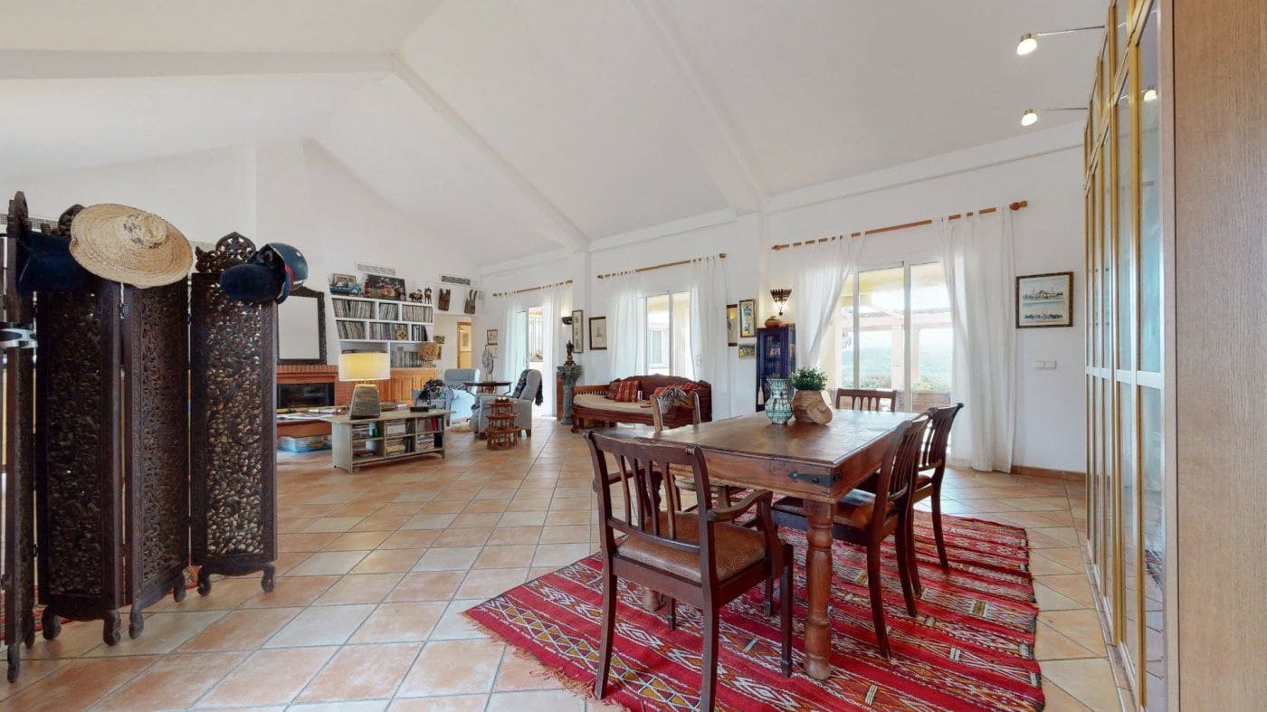6 Zimmer Villa zu verkaufen in San Martin del Tesorillo mit Pool - 1.900.000 € (Ref: 10076686)