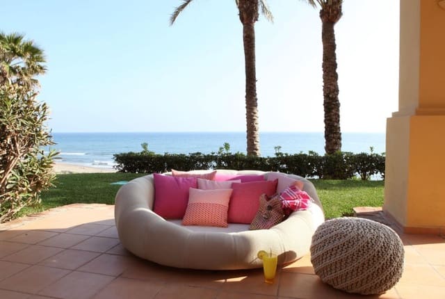 6 Zimmer Strandapartment zu vermieten in Río Real, Marbella mit Pool Garage - 9.500 € (Ref: 10076688)