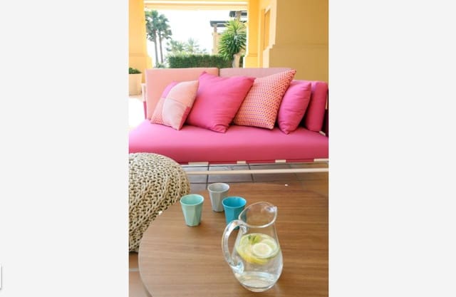 6 Zimmer Strandapartment zu vermieten in Río Real, Marbella mit Pool Garage - 9.500 € (Ref: 10076688)