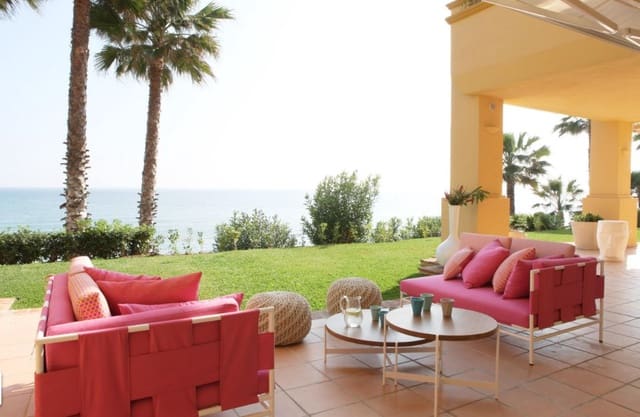 6 Zimmer Strandapartment zu vermieten in Río Real, Marbella mit Pool Garage - 9.500 € (Ref: 10076688)