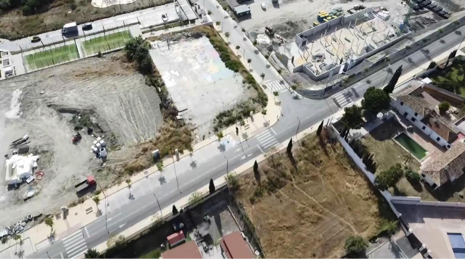 Bauplatz zu verkaufen in New Golden Mile - 2.400.000 € (Ref: 10076689)