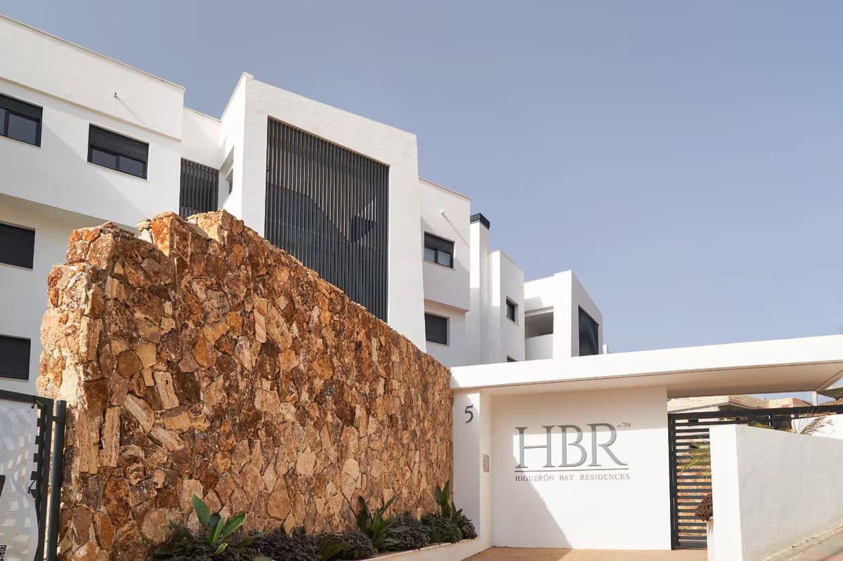 2 sovrum Lägenhet till salu i Fuengirola med pool - 567 000 € (Ref: 10076693)