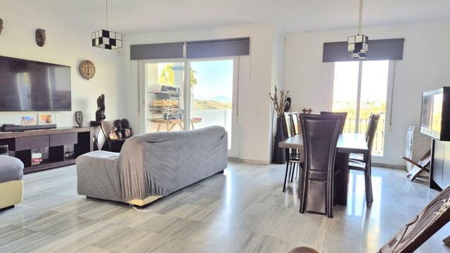 3 chambre Villa/Maison Mitoyenne à vendre à Alhaurín Golf, Alhaurín el Grande avec piscine garage - 470 000 € (Ref: 10076695)