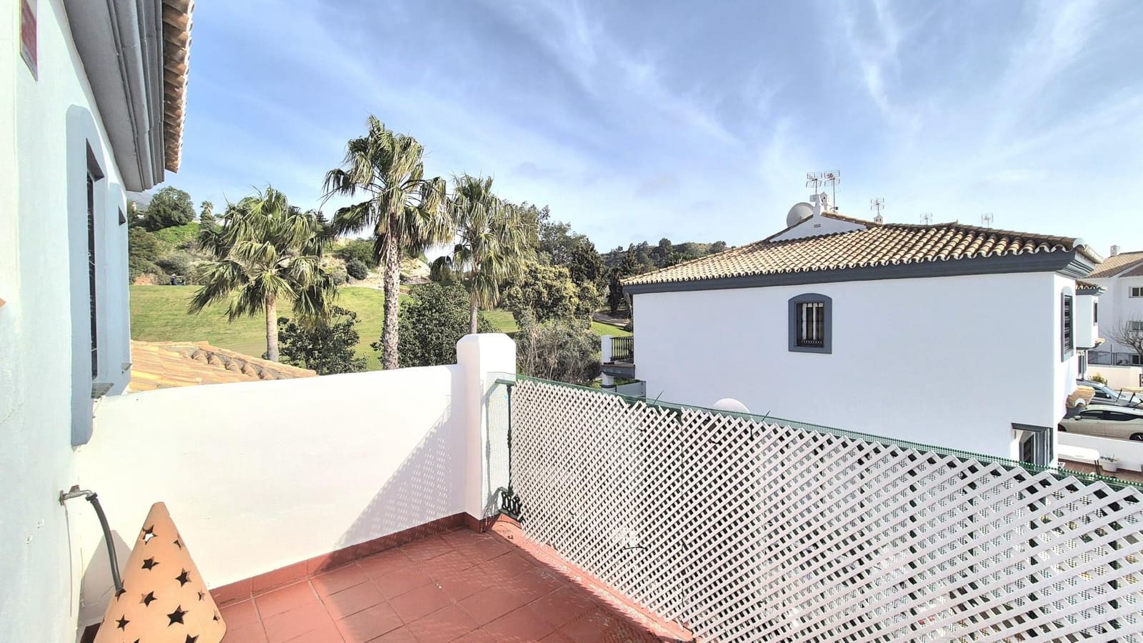 3 slaapkamer Rijtjeshuis te koop in Alhaurin Golf met zwembad garage - € 470.000 (Ref: 10076695)