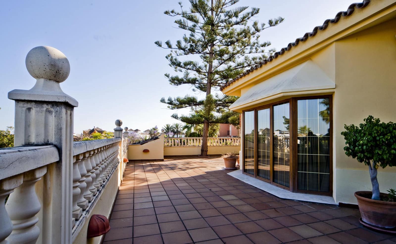 6 camera da letto Villa in vendita in Nueva Andalucia con piscina - 7.500.000 € (Rif: 10076700)