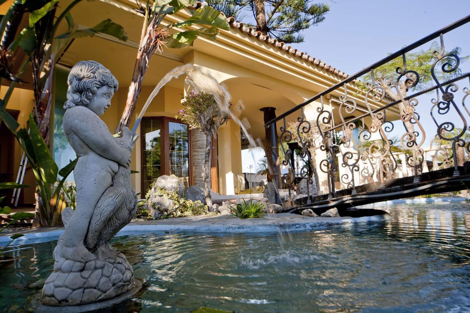 6 camera da letto Villa in vendita in Nueva Andalucia con piscina - 7.500.000 € (Rif: 10076700)