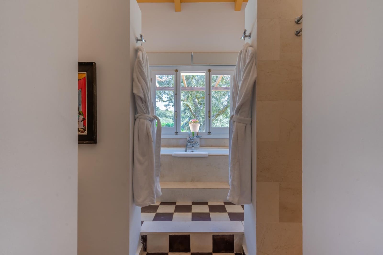 8 bedroom Hotel for sale in Ronda with pool - € 1,800,000 (Ref: 10076704)