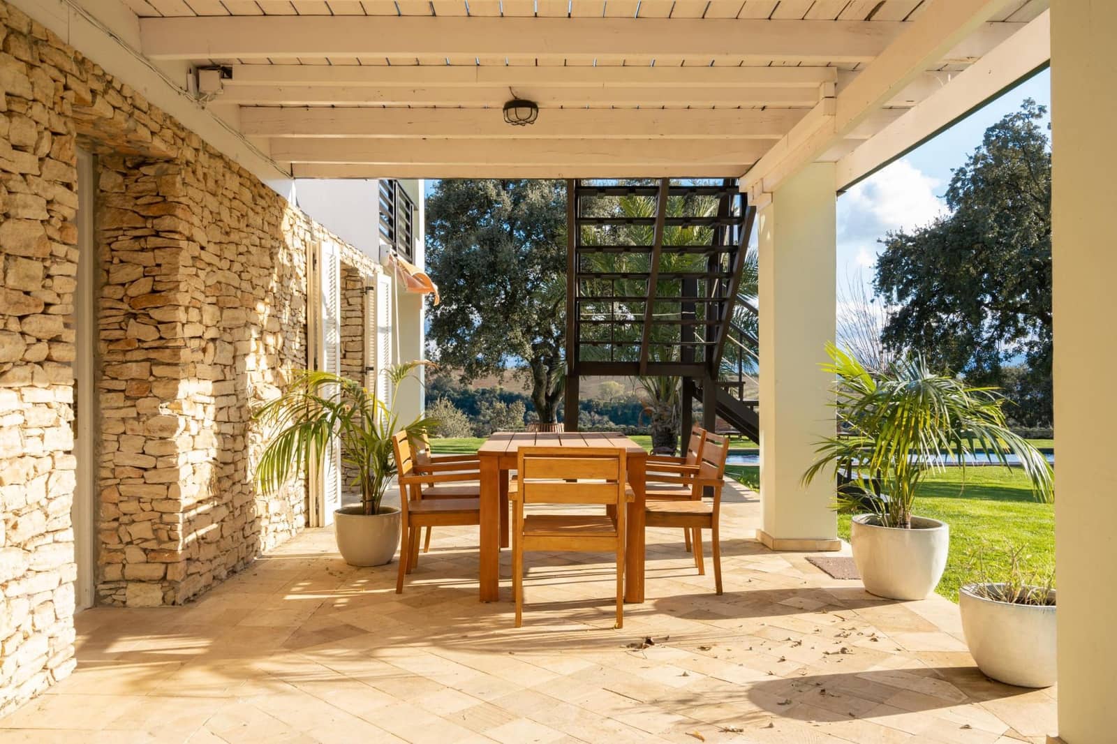 8 bedroom Hotel for sale in Ronda with pool - € 1,800,000 (Ref: 10076704)