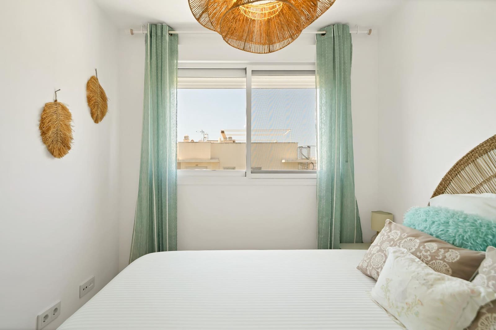 3 bedroom Penthouse for sale in Estepona with pool garage - € 639,000 (Ref: 10076707)