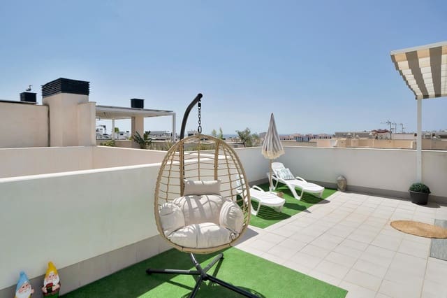 3 bedroom Penthouse for sale in Centro, Estepona with pool garage - € 639,000 (Ref: 10076707)
