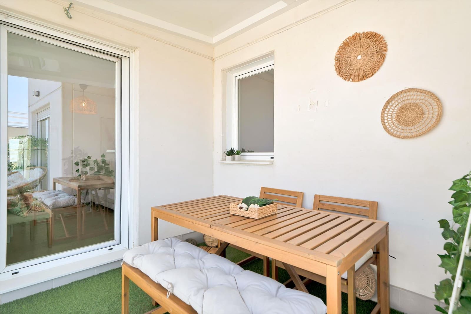 3 bedroom Penthouse for sale in Estepona with pool garage - € 639,000 (Ref: 10076707)