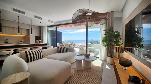 Apartamento de 2 habitaciones en Torremolinos en venta - 890.000 € (Ref: 10094827)