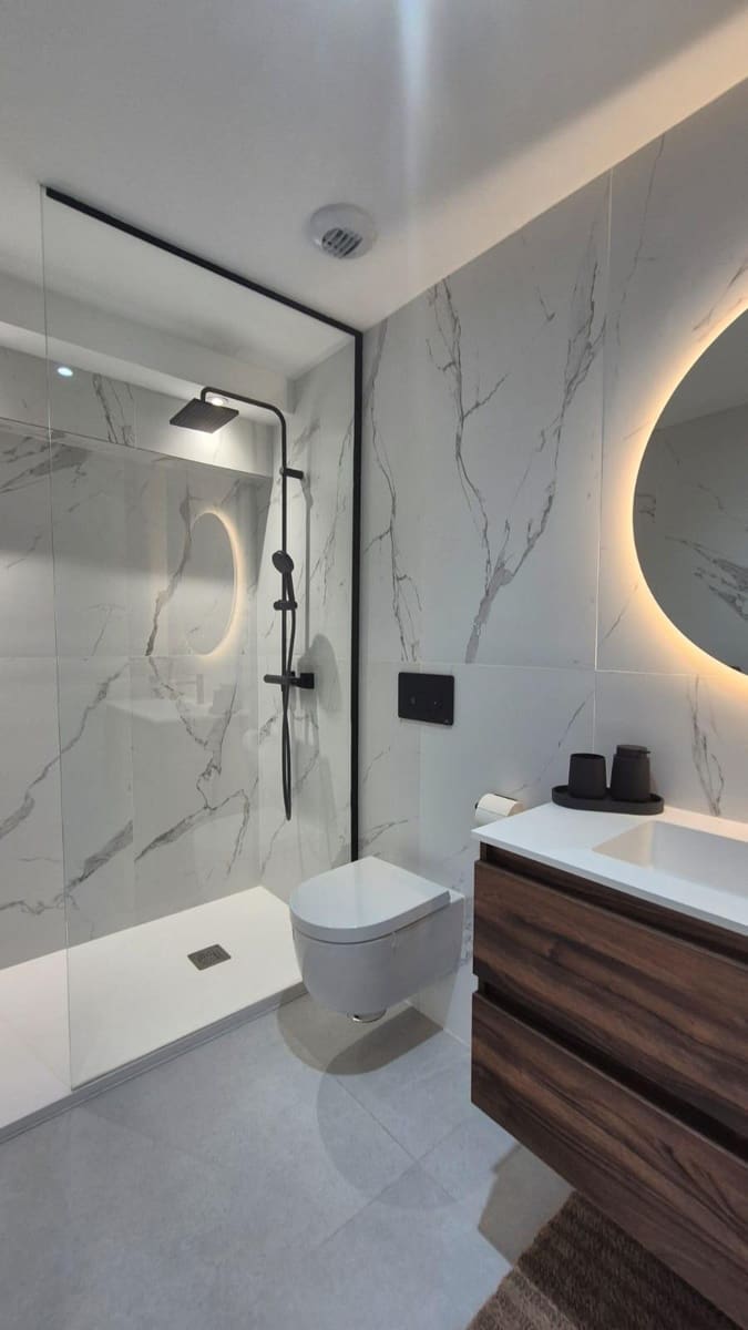 Apartamento de 2 habitaciones en Torremolinos en venta con piscina garaje - 890.000 € (Ref: 10094827)