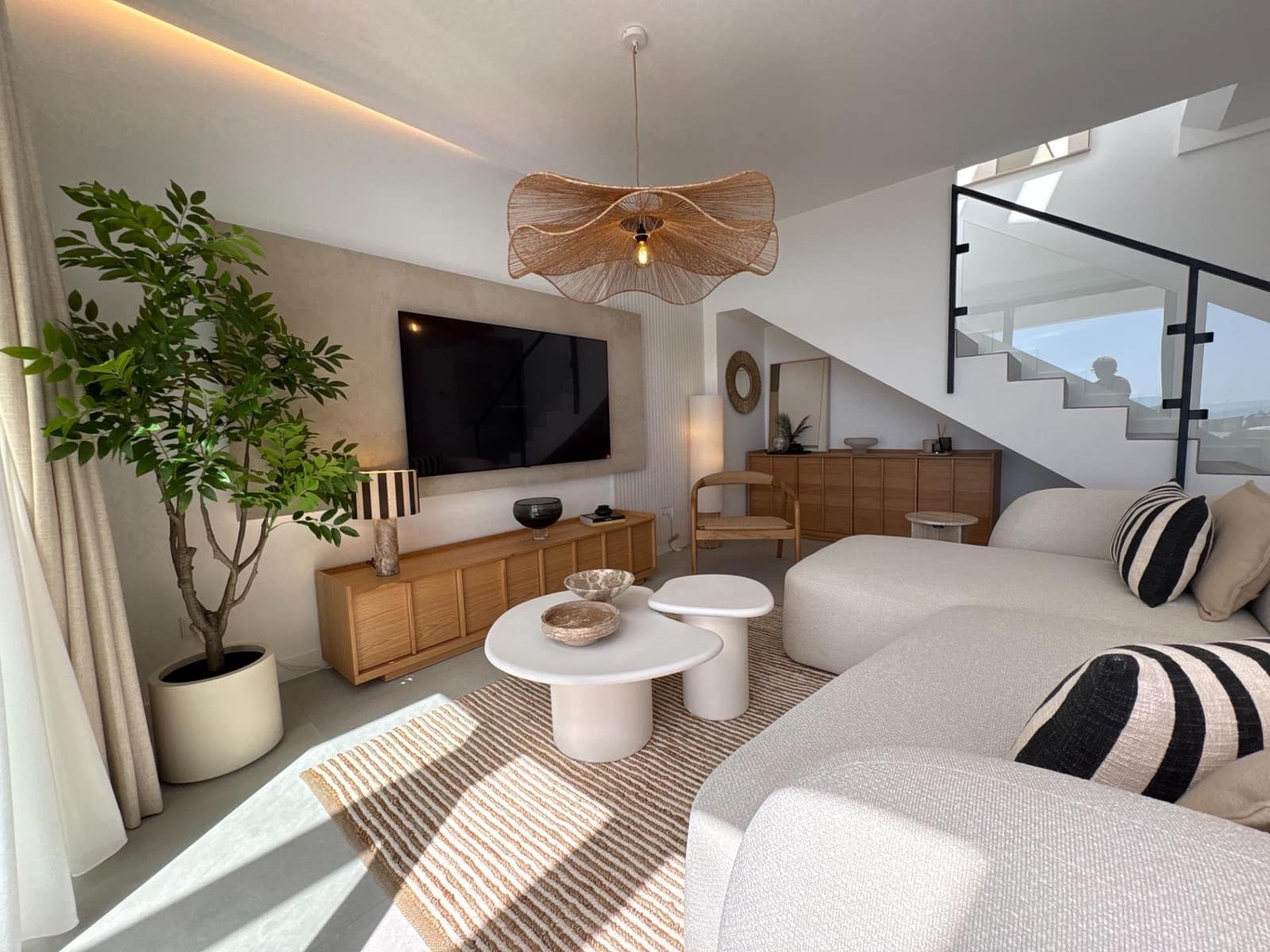 Apartamento de 2 habitaciones en Torremolinos en venta con piscina garaje - 890.000 € (Ref: 10094827)