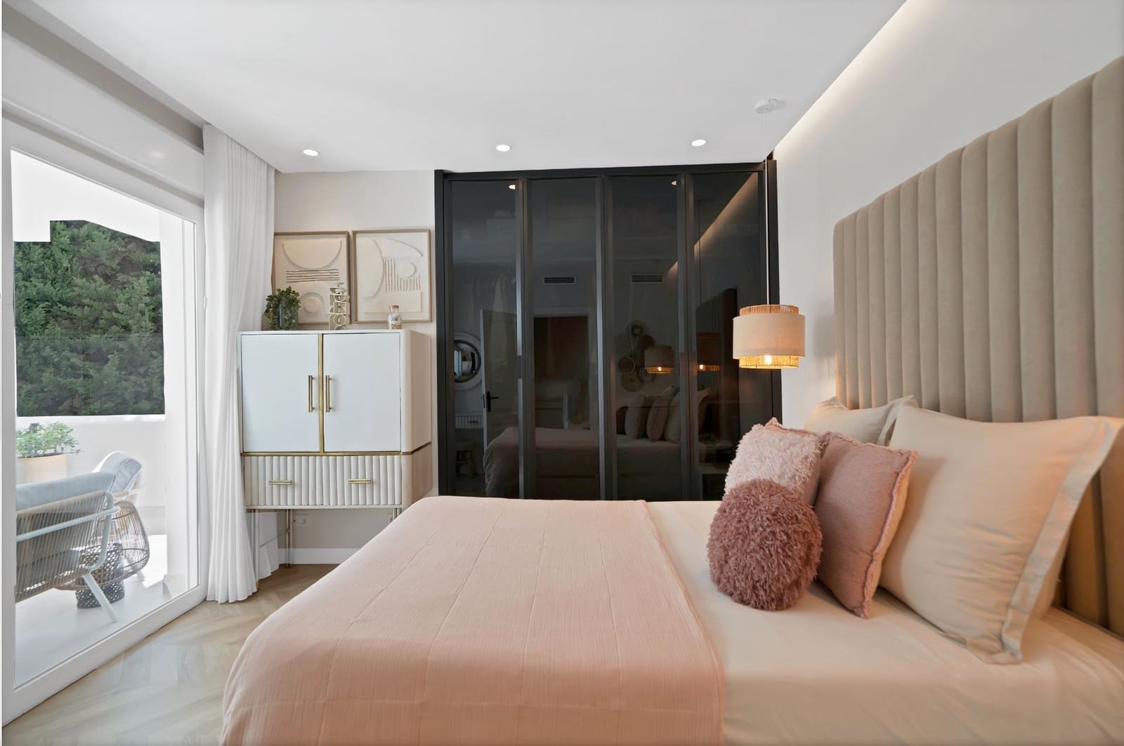 Apartamento de 3 habitaciones en Marbella en venta con piscina garaje - 1.150.000 € (Ref: 10142484)