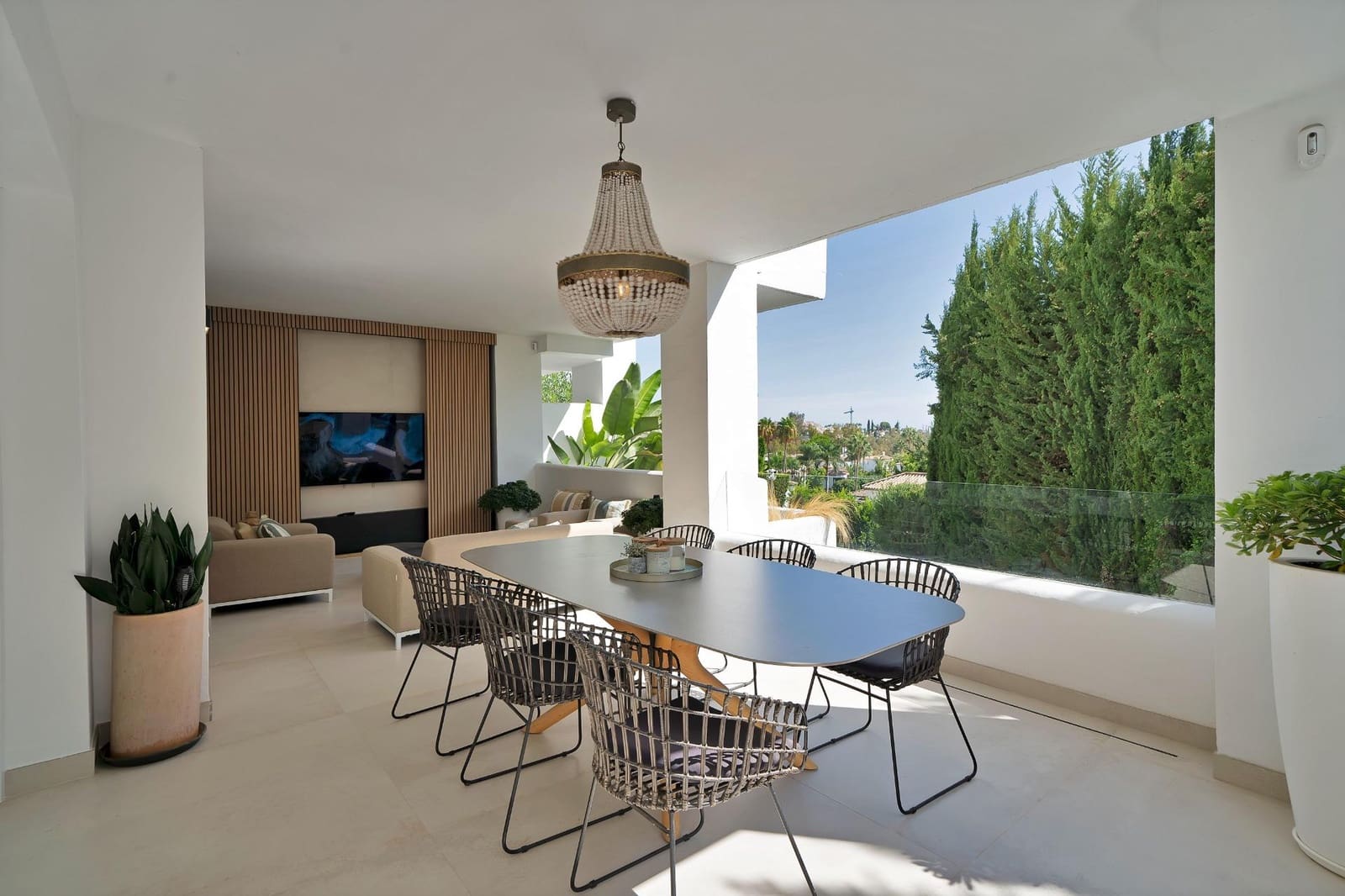 Apartamento de 3 habitaciones en Marbella en venta con piscina garaje - 1.150.000 € (Ref: 10142484)