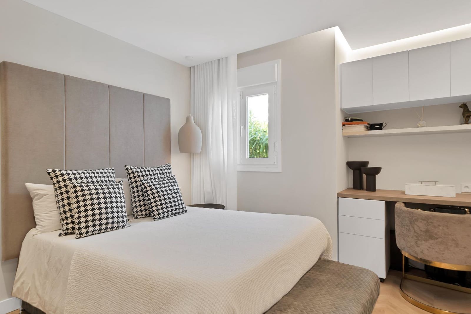Apartamento de 3 habitaciones en Marbella en venta con piscina garaje - 1.150.000 € (Ref: 10142484)