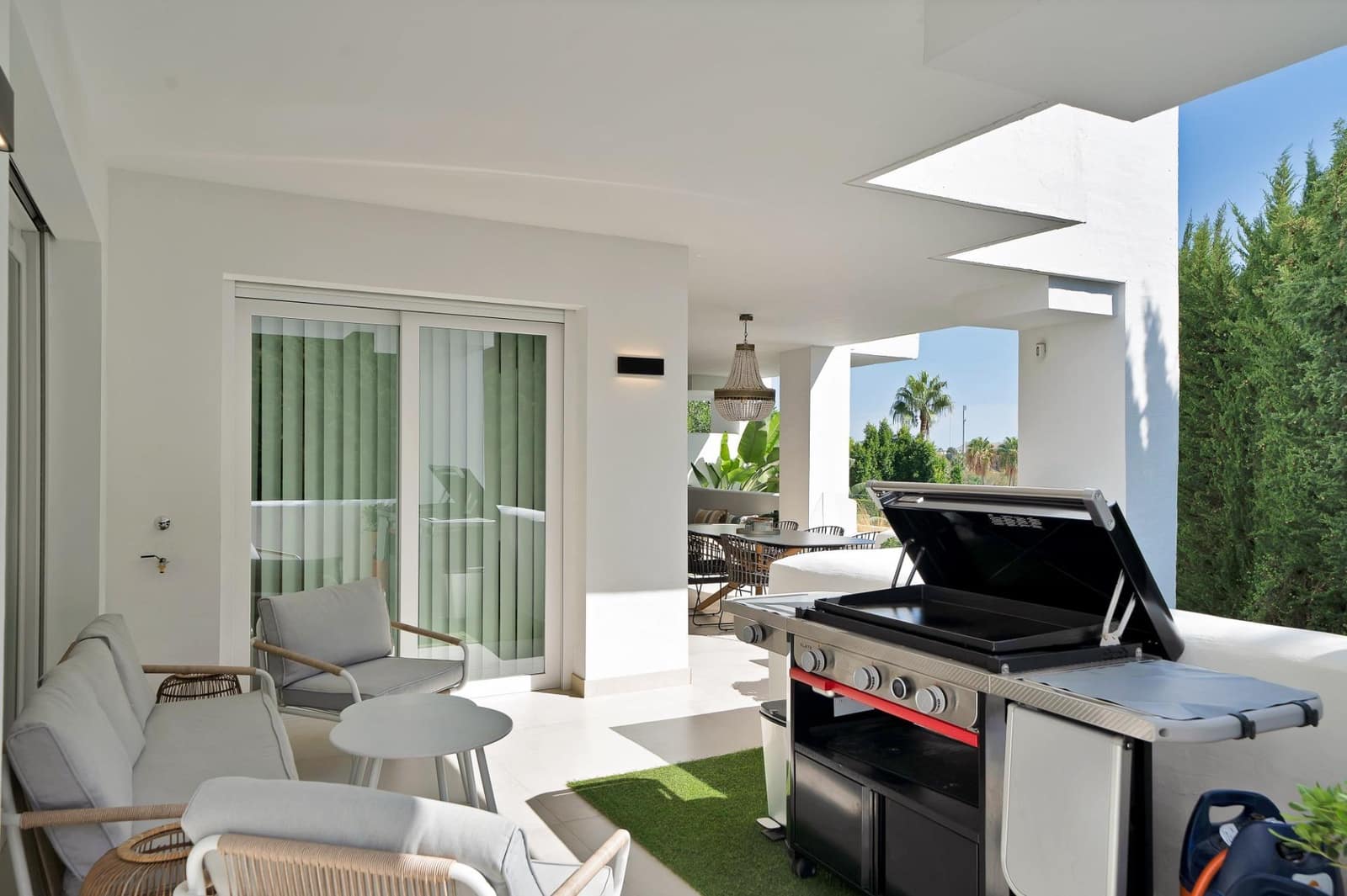 Apartamento de 3 habitaciones en Marbella en venta con piscina garaje - 1.150.000 € (Ref: 10142484)