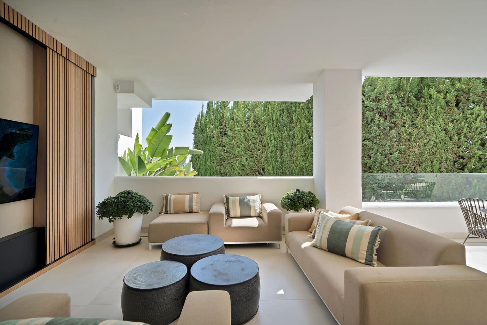 Apartamento de 3 habitaciones en Marbella en venta con piscina garaje - 1.150.000 € (Ref: 10142484)