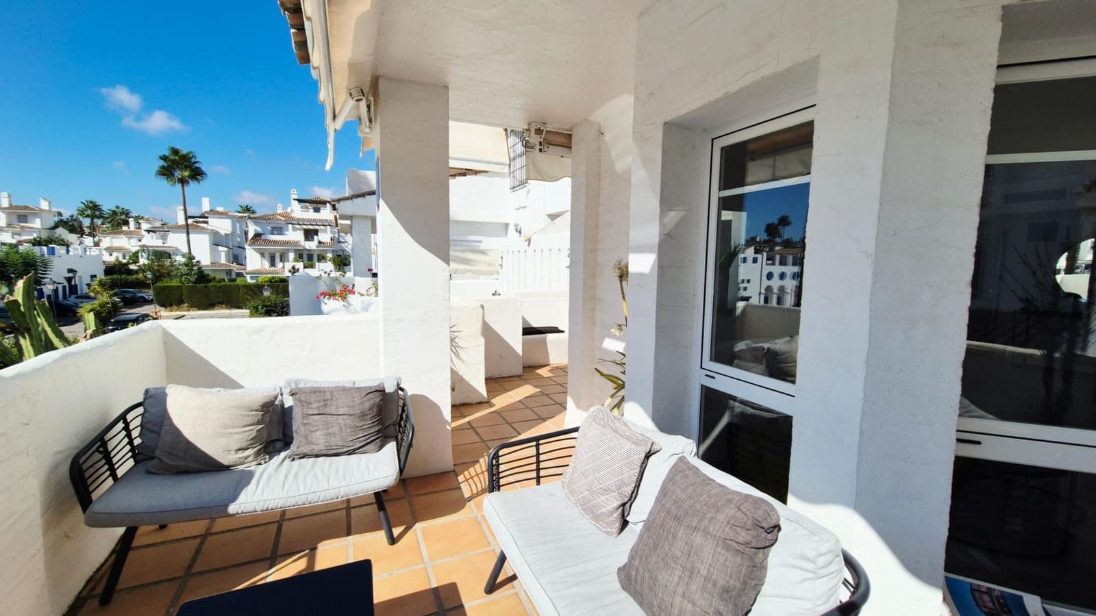 3 chambre Appartement à vendre à Nueva Andalucia avec piscine - 545 000 € (Ref: 10157770)