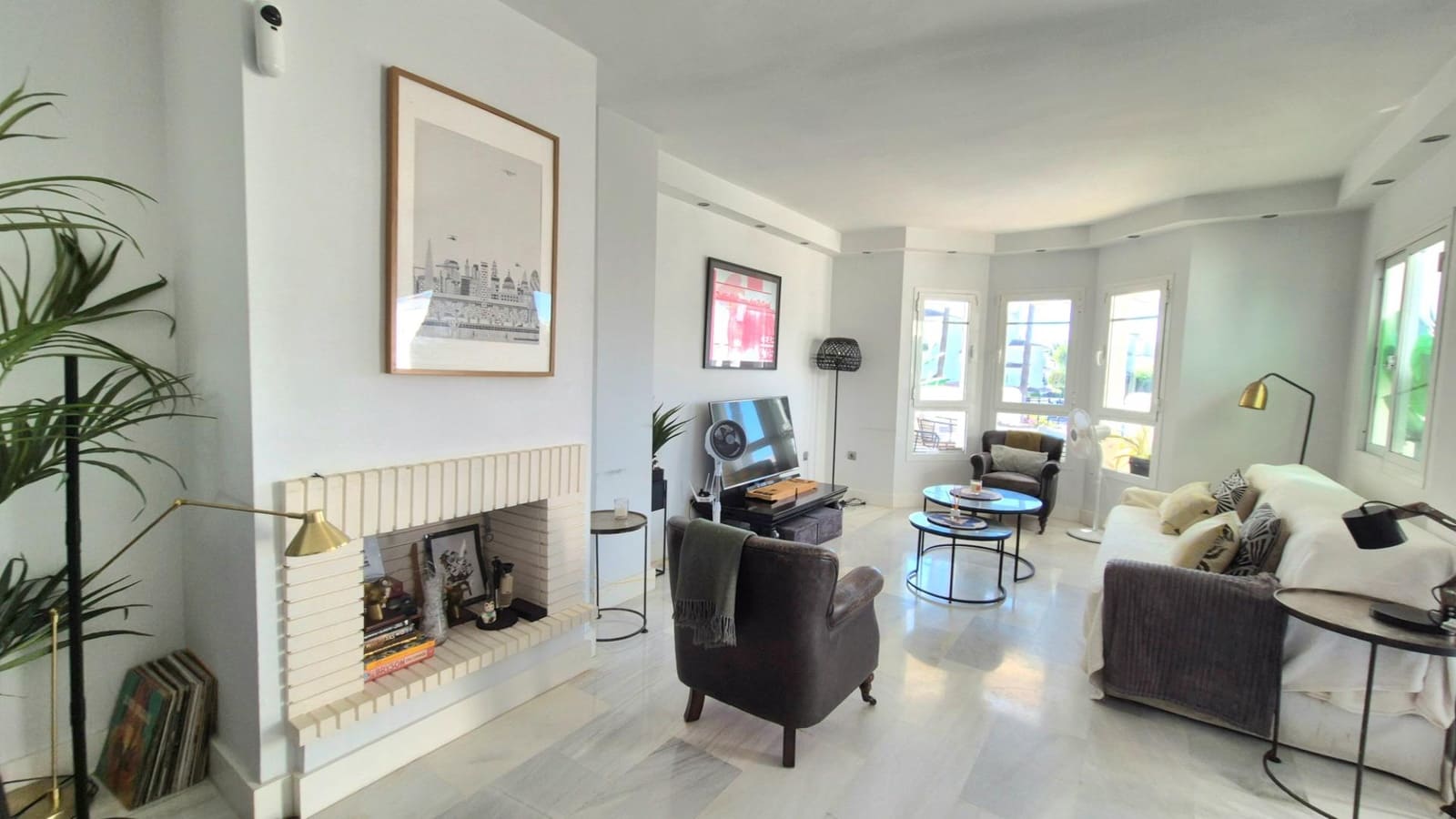 3 chambre Appartement à vendre à Nueva Andalucia avec piscine - 545 000 € (Ref: 10157770)