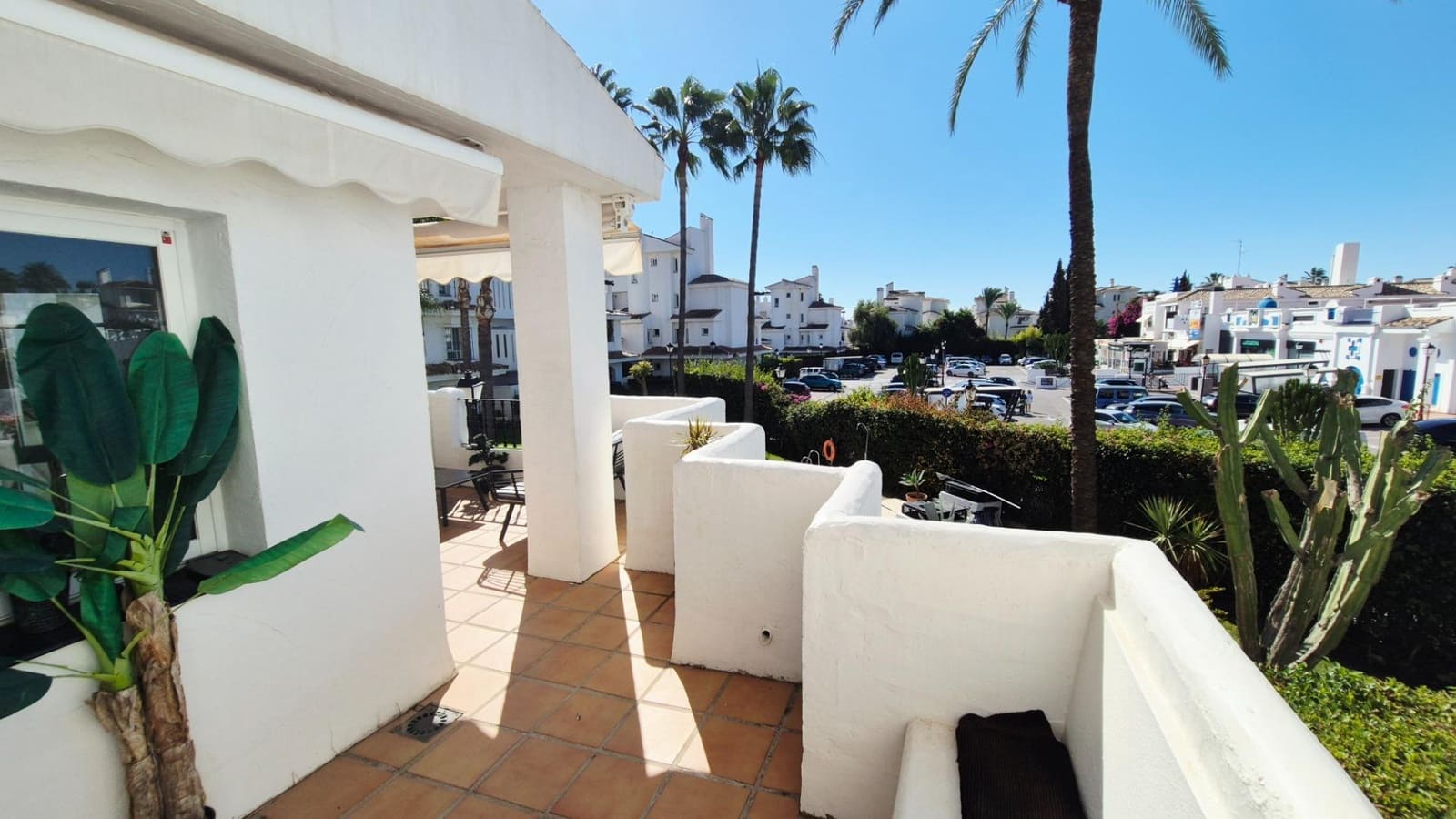 3 chambre Appartement à vendre à Nueva Andalucia avec piscine - 545 000 € (Ref: 10157770)
