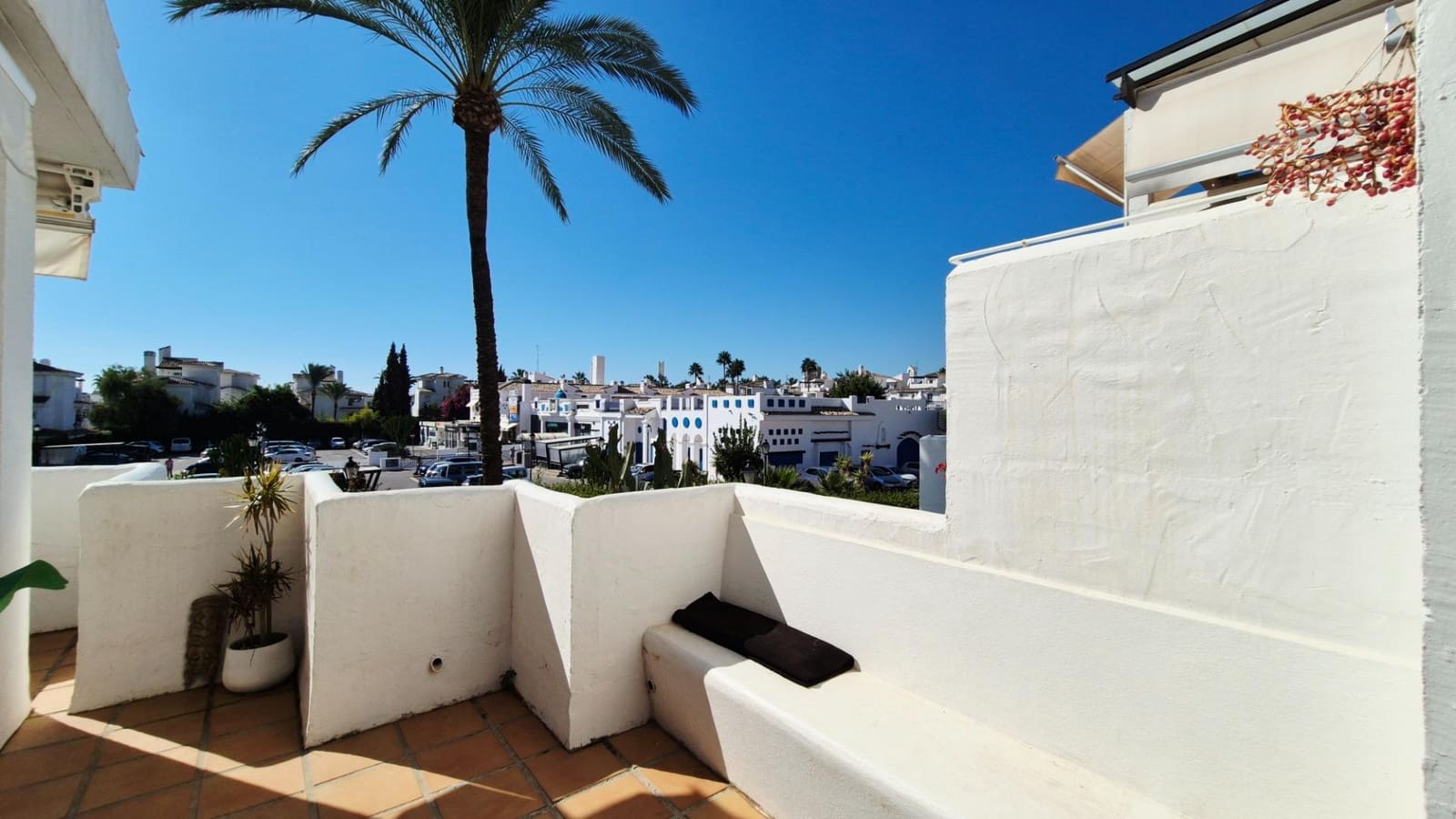 3 chambre Appartement à vendre à Nueva Andalucia avec piscine - 545 000 € (Ref: 10157770)