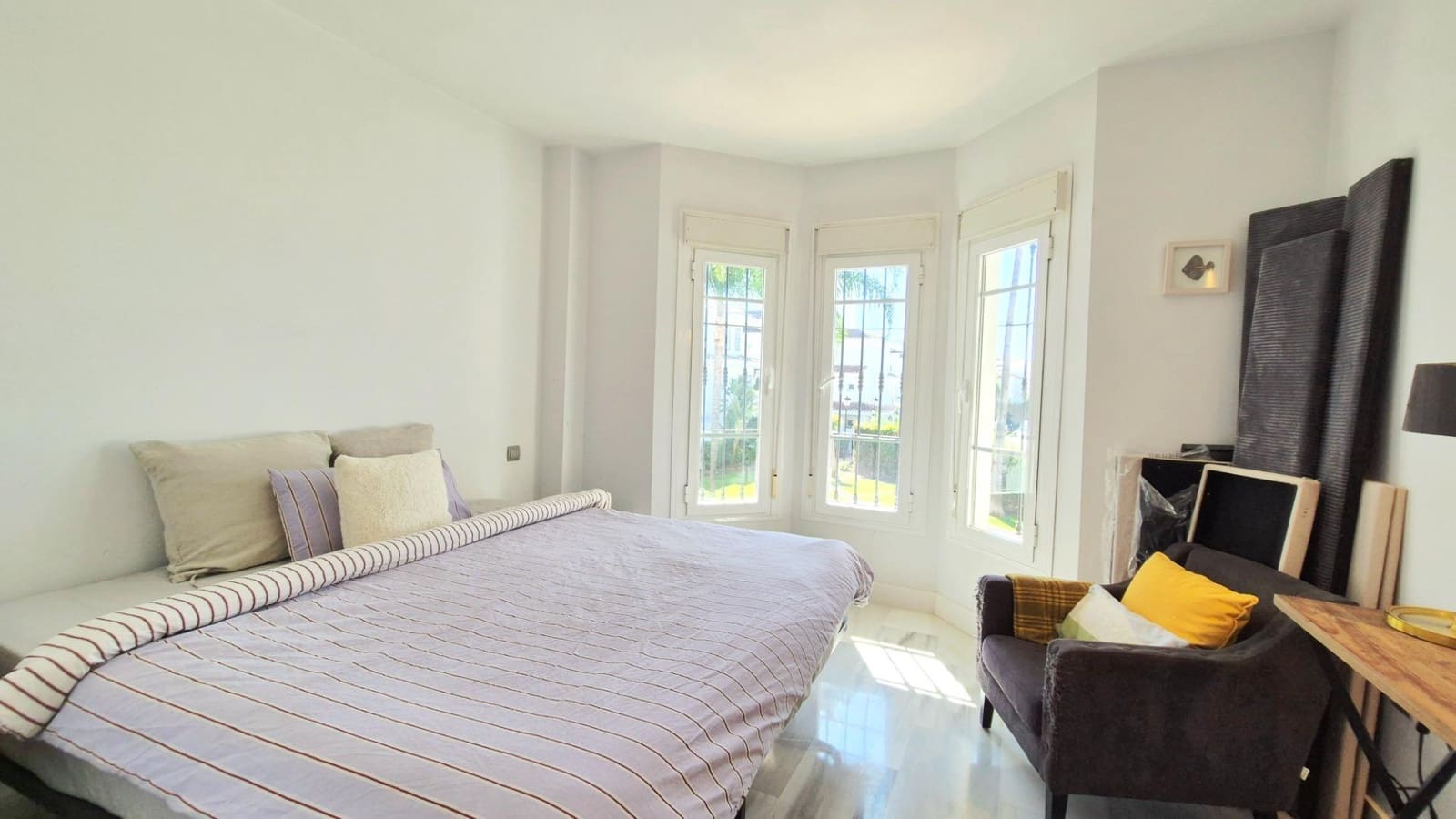 3 chambre Appartement à vendre à Nueva Andalucia avec piscine - 545 000 € (Ref: 10157770)