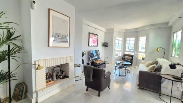 3 chambre Appartement à vendre à Los Naranjos, Marbella avec piscine - 545 000 € (Ref: 10157770)