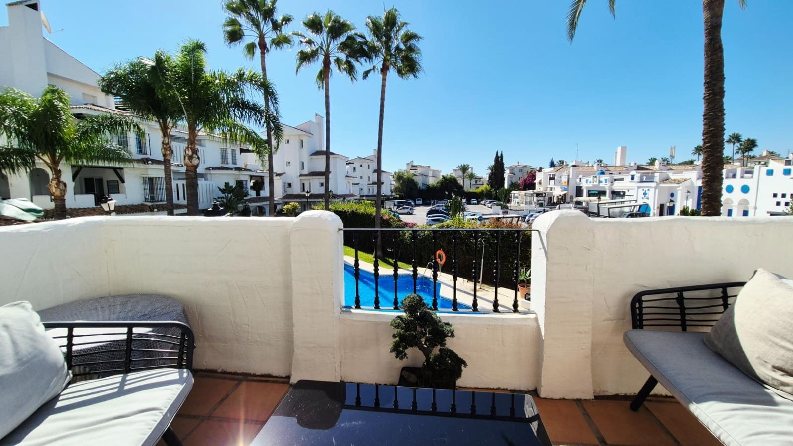 3 chambre Appartement à vendre à Nueva Andalucia avec piscine - 545 000 € (Ref: 10157770)