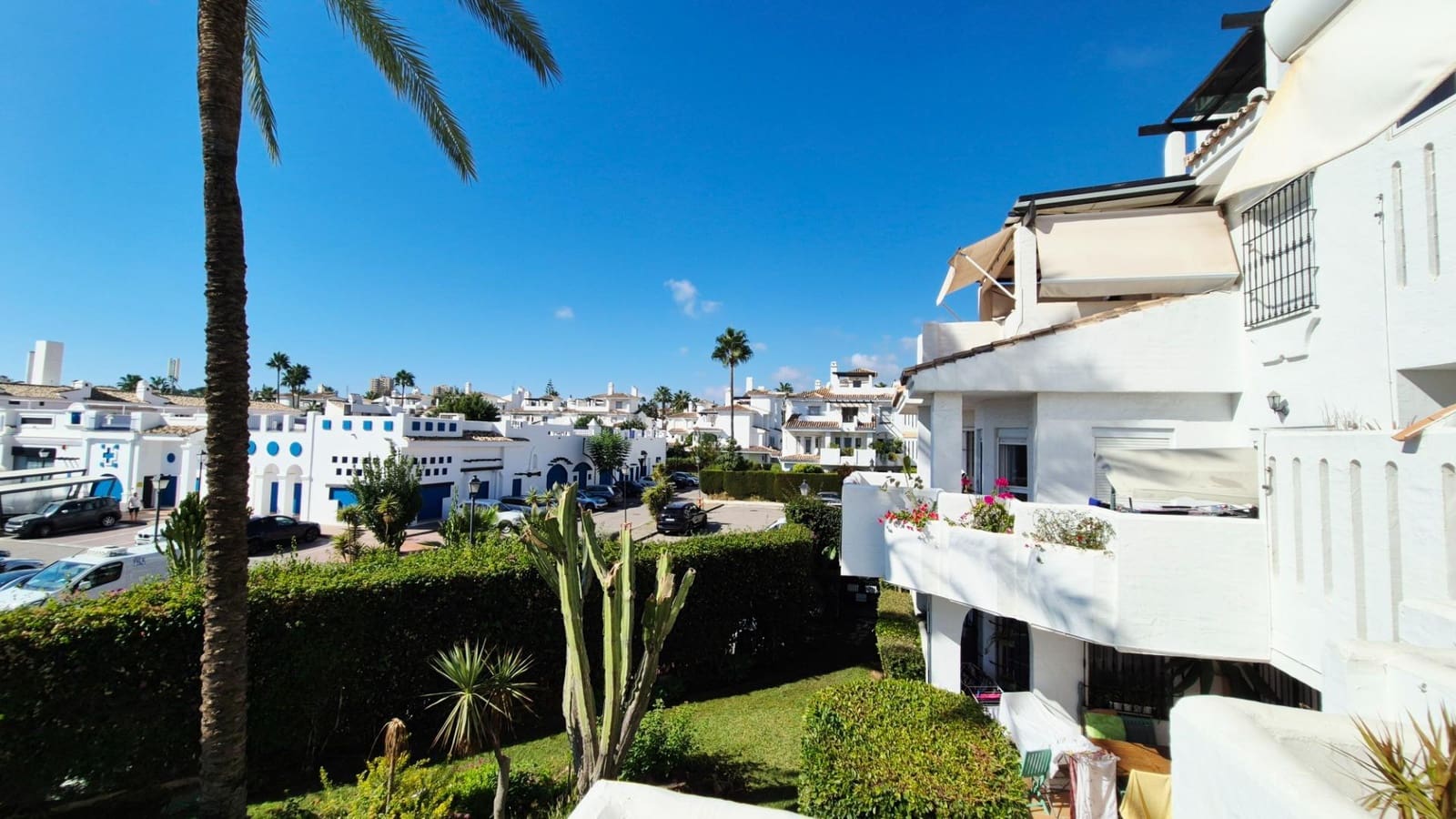 3 chambre Appartement à vendre à Nueva Andalucia avec piscine - 545 000 € (Ref: 10157770)
