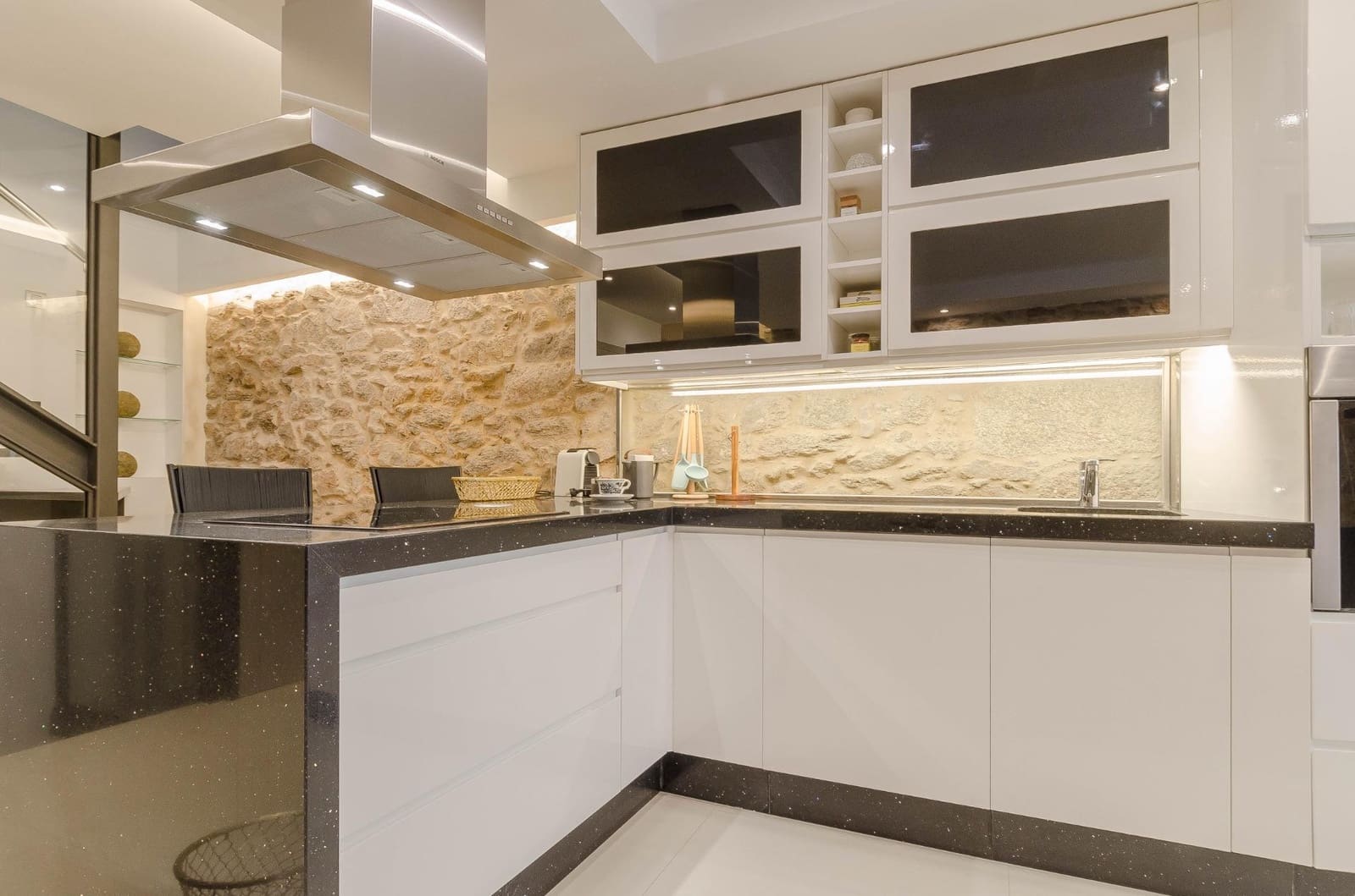 3 soveværelse Byhus til salg i A Coruna by - € 640.000 (Ref: 9027362)