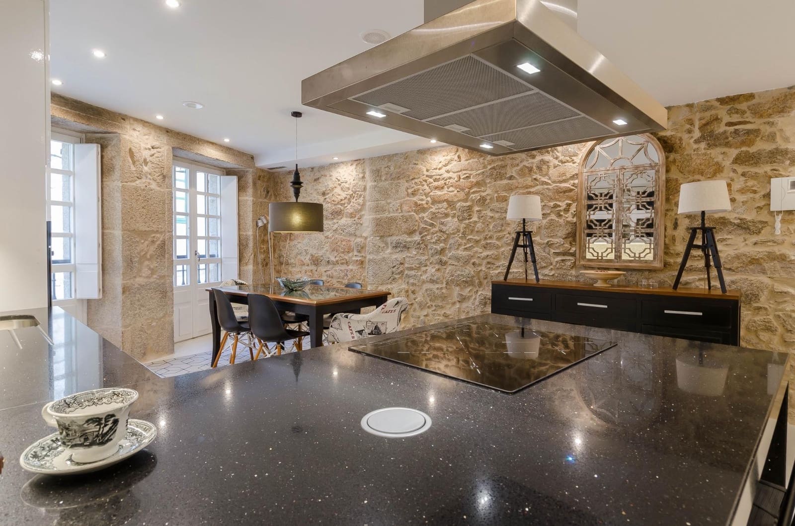 3 soveværelse Byhus til salg i A Coruna by - € 640.000 (Ref: 9027362)