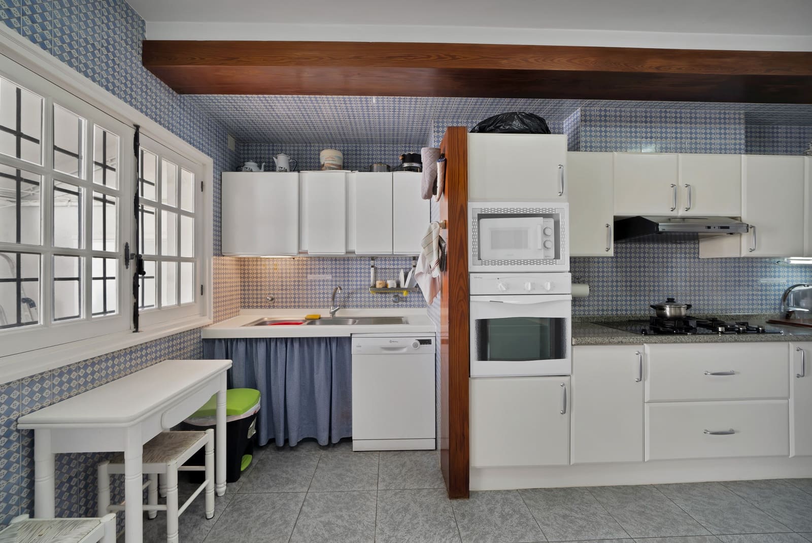 6 soveværelse Villa til salg i Marbella med swimmingpool garage - € 3.050.000 (Ref: 9027363)