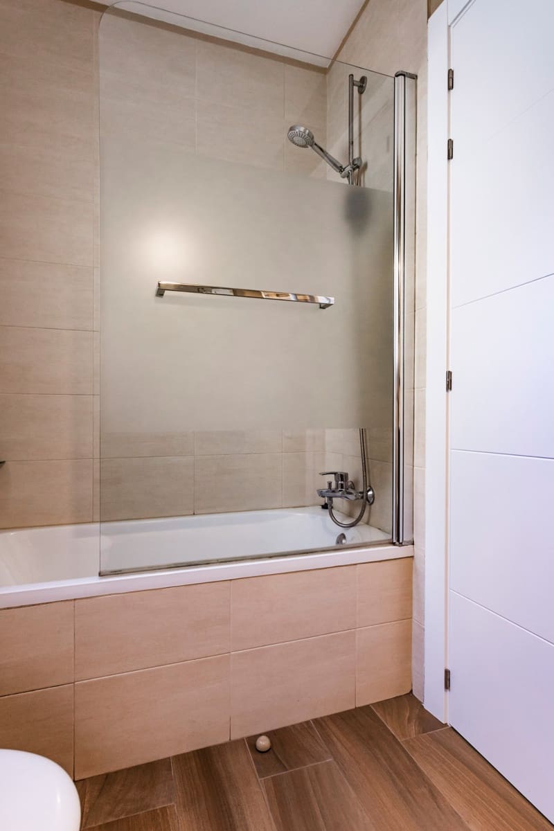 3 soveværelse Semi-Rækkehus til salg i Marbella med swimmingpool - € 699.000 (Ref: 9027364)