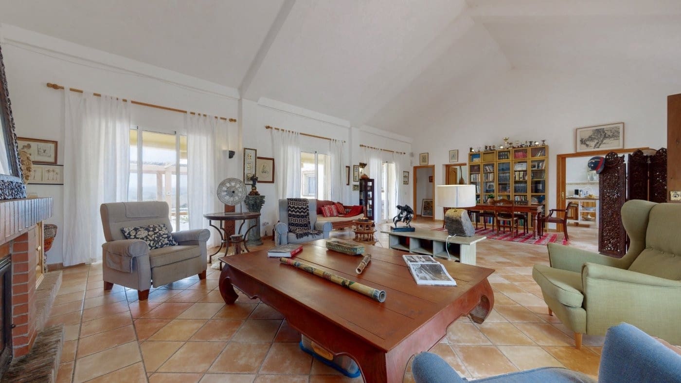 6 soveværelse Villa til salg i San Martin del Tesorillo med swimmingpool garage - € 1.900.000 (Ref: 9027368)