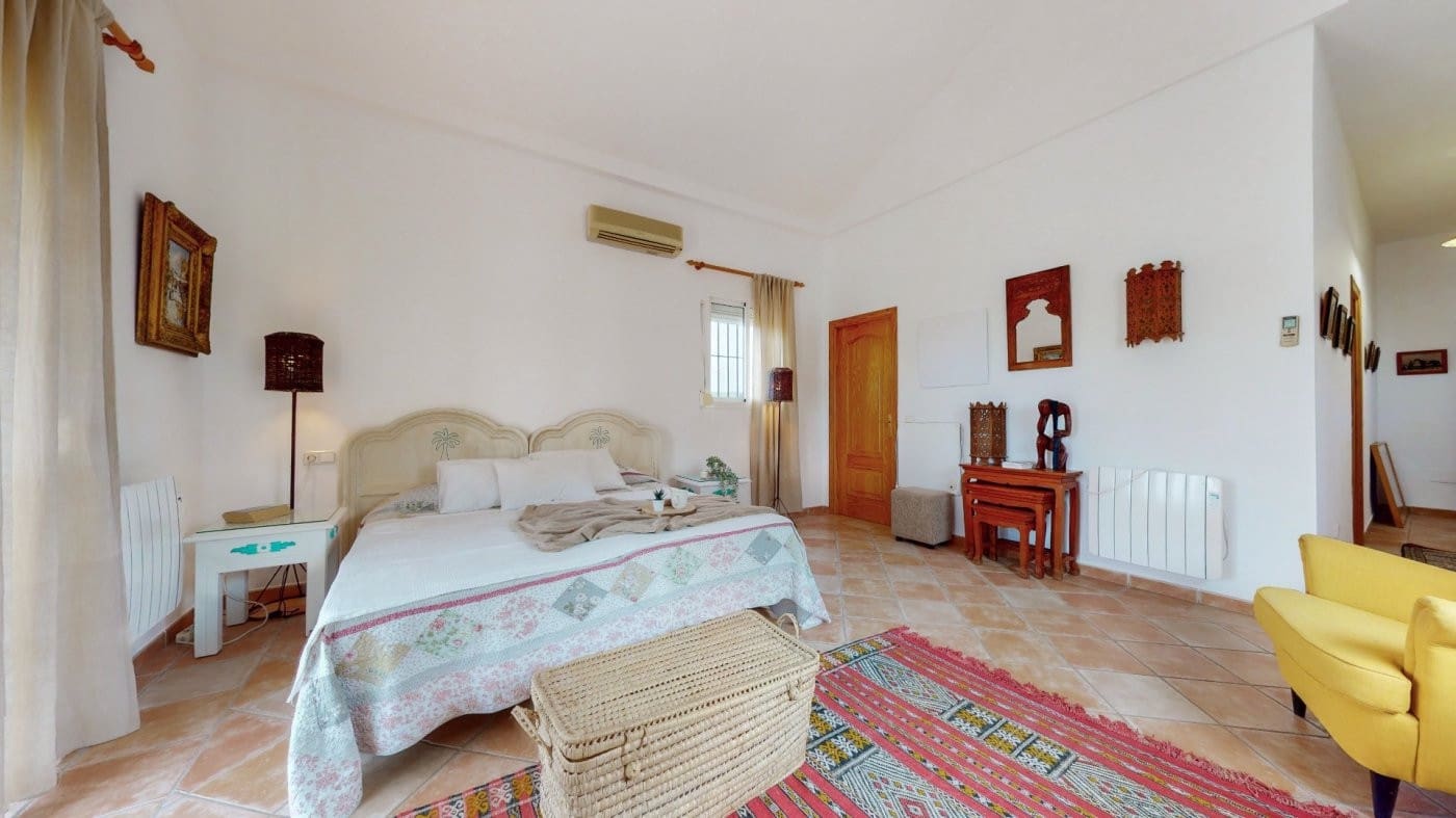 6 soveværelse Villa til salg i San Martin del Tesorillo med swimmingpool garage - € 1.900.000 (Ref: 9027368)