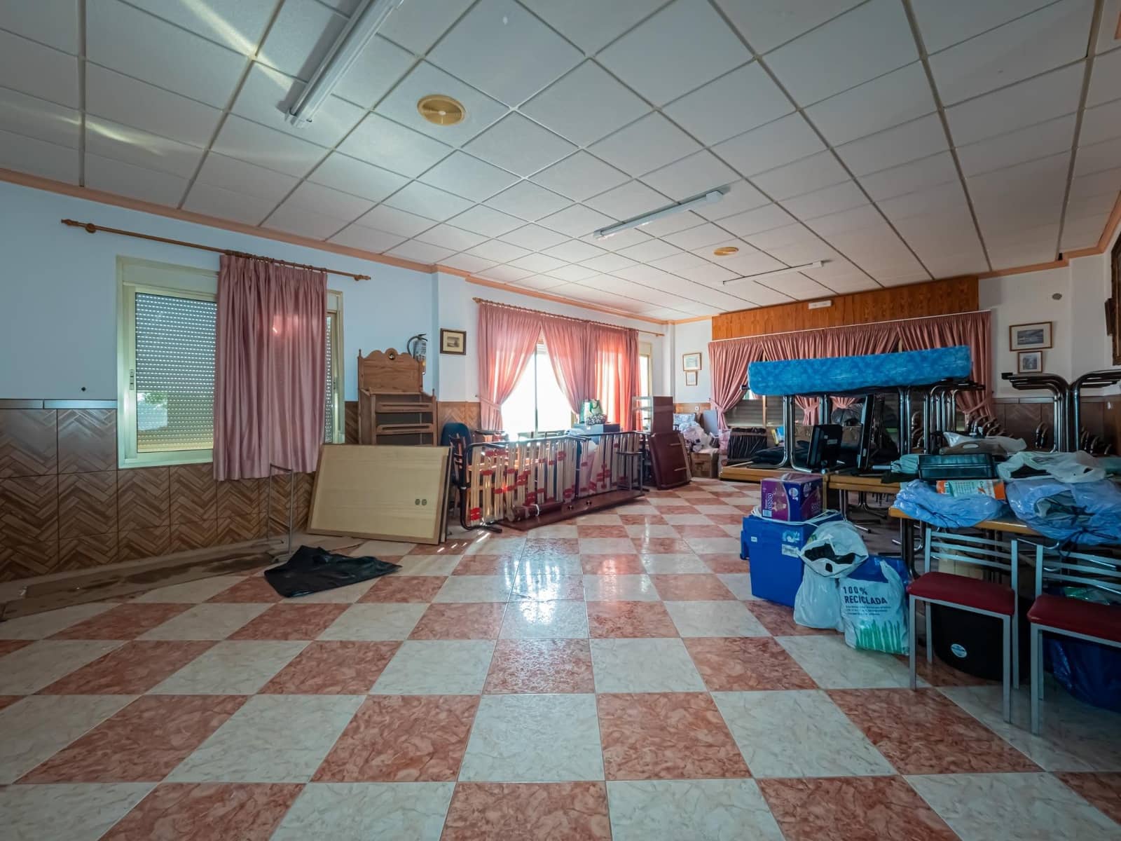 Erhverv til salg i Alozaina - € 225.000 (Ref: 9027369)