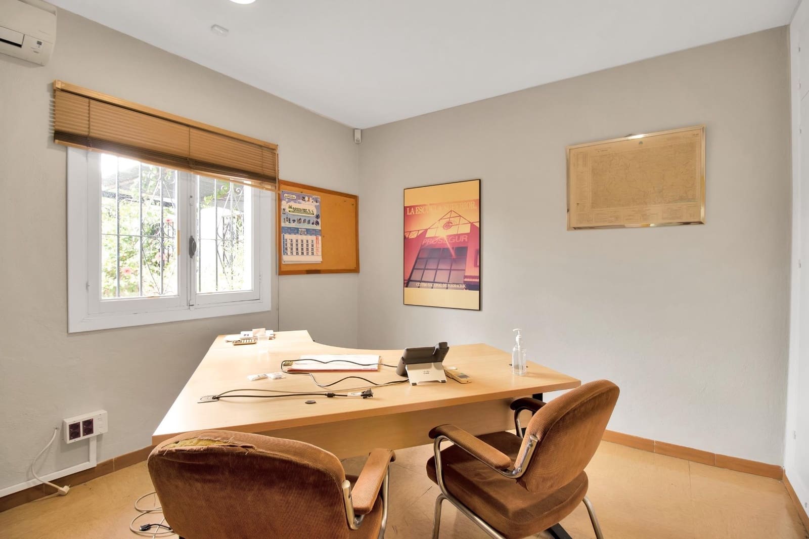 Villa for sale in Marbella with garage - € 1,300,000 (Ref: 9027371)