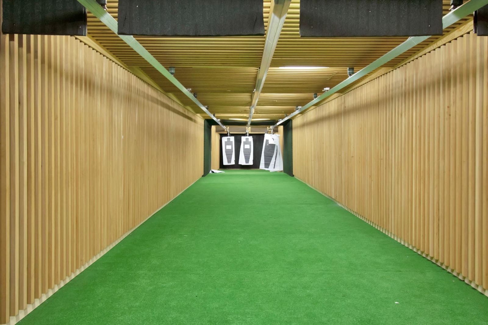 Villa for sale in Marbella with garage - € 1,300,000 (Ref: 9027371)