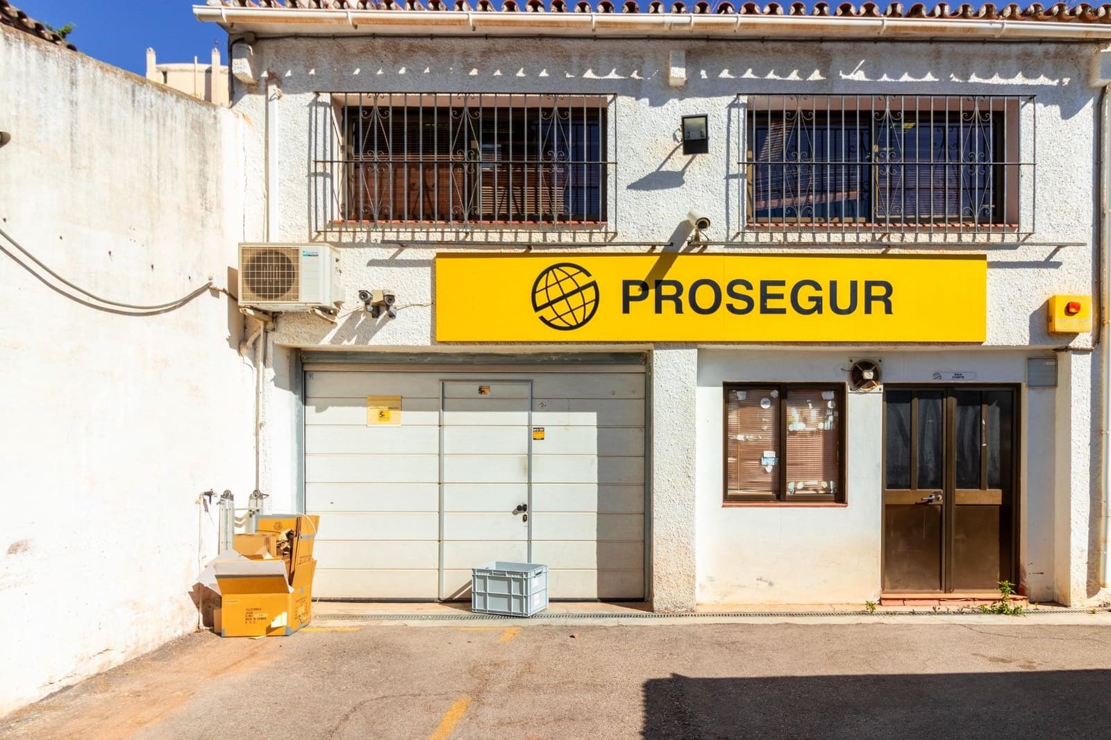 Villa for sale in Marbella with garage - € 1,300,000 (Ref: 9027371)