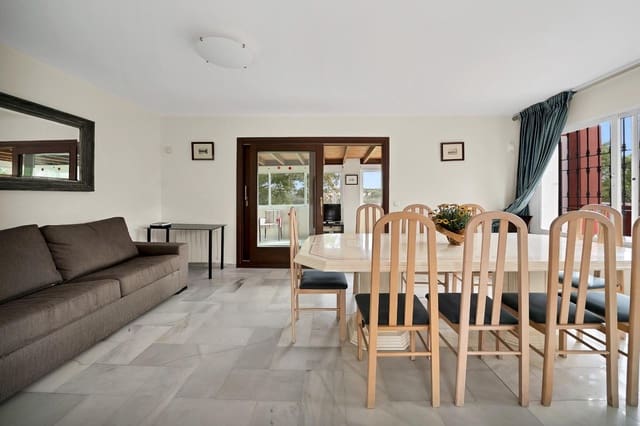 5 soverom Villa til salgs i Marbella med svømmebasseng garasje - € 1 195 000 (Ref: 9027375)