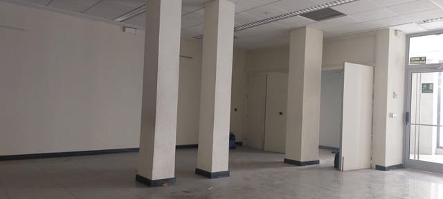 Kaupallinen vuokrattavana paikassa Marbella - 5 500 € (Ref: 9035765)