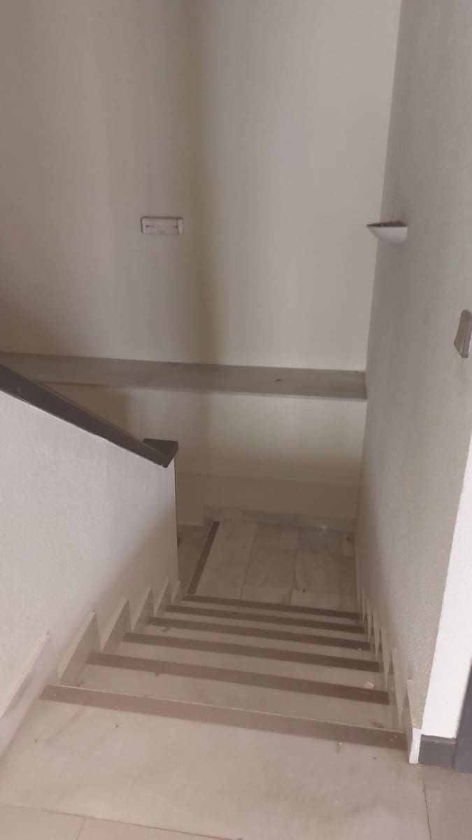 Erhverv til leje i Marbella - € 5.500 (Ref: 9035765)