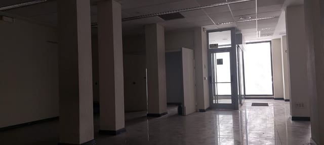 Erhverv til leje i Marbella - € 5.500 (Ref: 9035765)