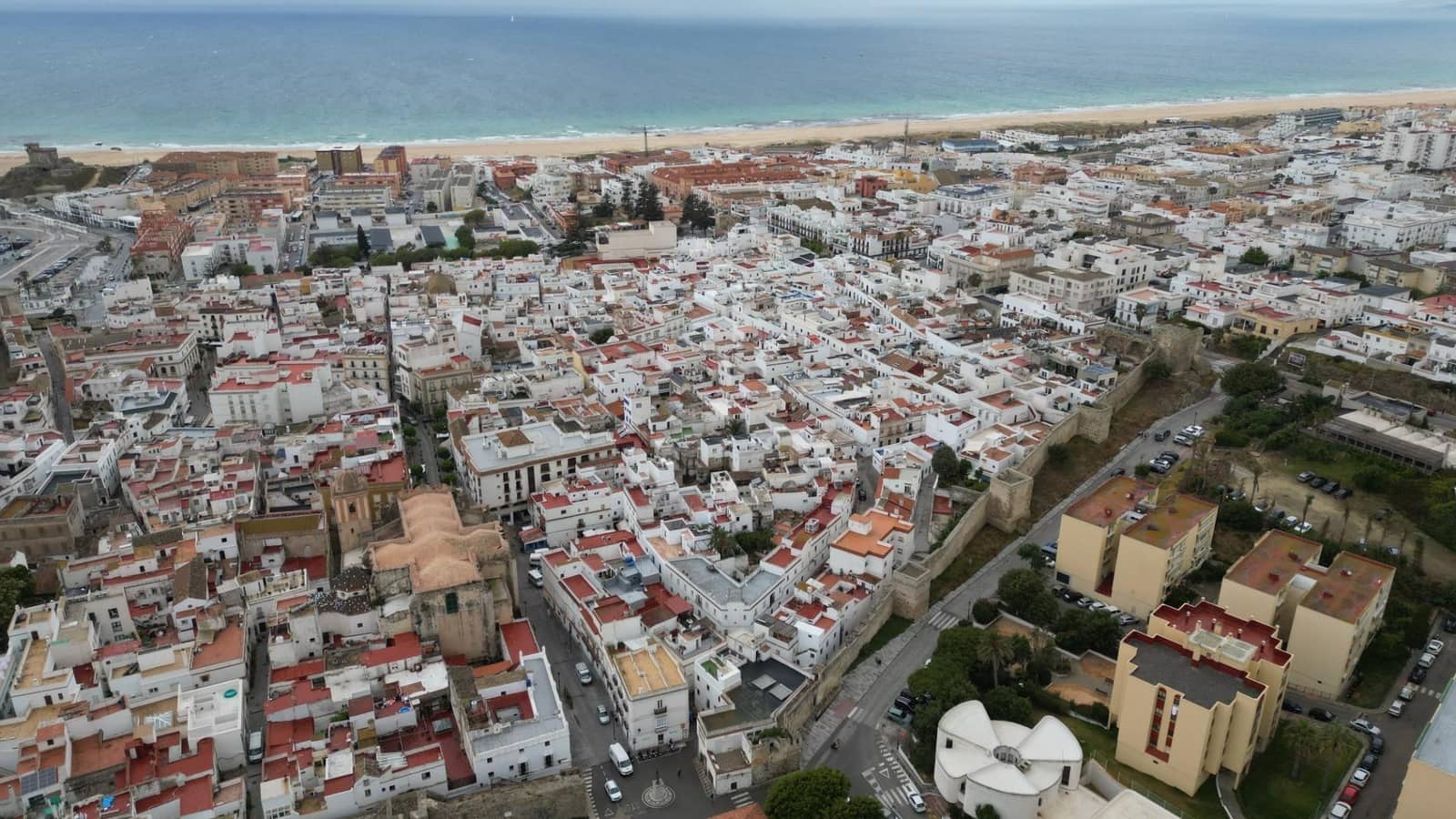 9 soveværelse Byhus til salg i Tarifa med garage - € 1.880.000 (Ref: 9041259)