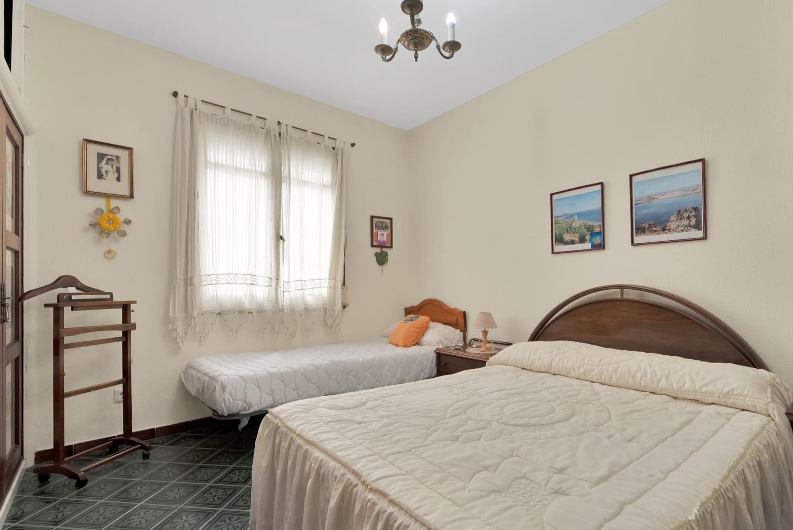 9 soveværelse Byhus til salg i Tarifa med garage - € 1.880.000 (Ref: 9041259)